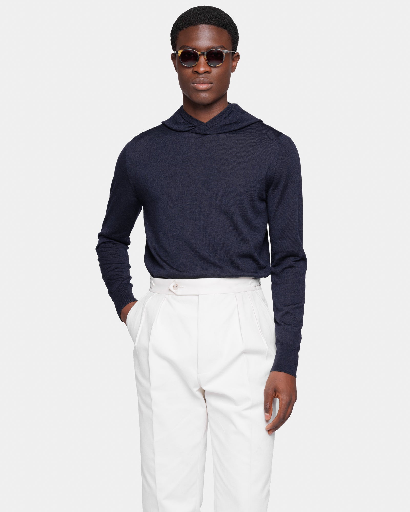 Navy Blue Long Sleeved Hoodie Knitwear in Extrafine Merino Wool and Silk | Filatori