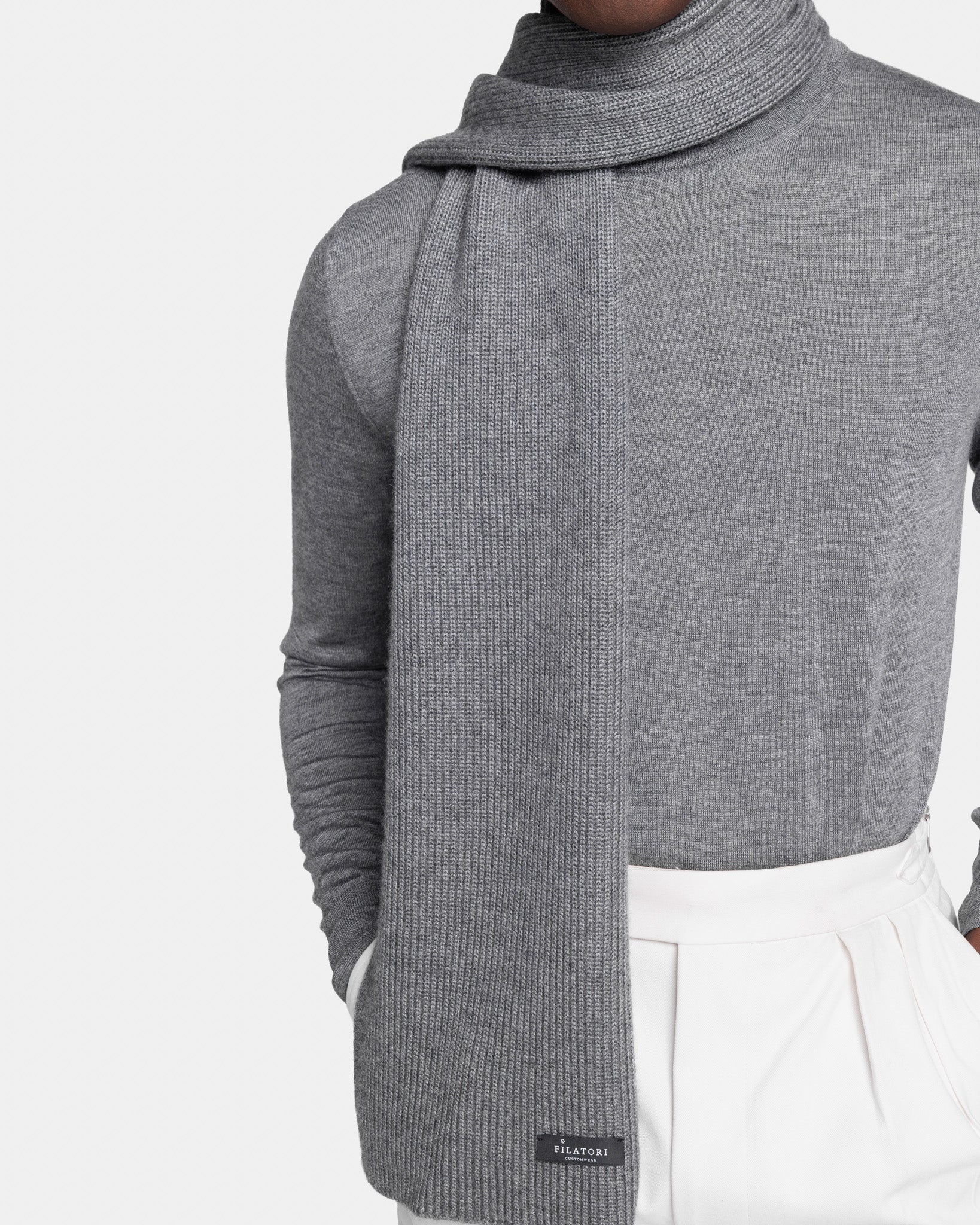 Effen Parelwit Kasjmier Zijde Muts | Filatori